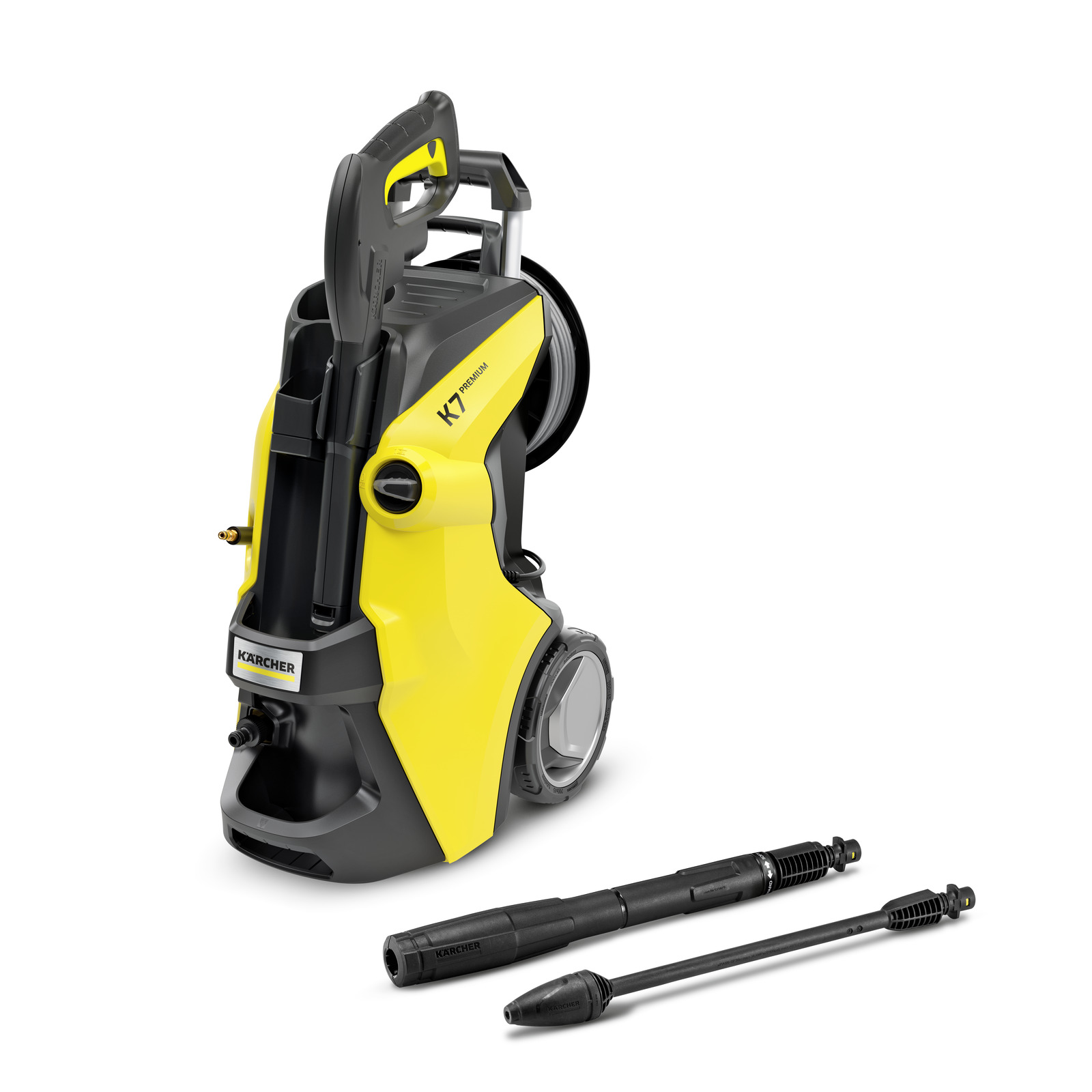 Aparat de curățare cu presiune Kärcher K7 Premium, galben-negru, cu două accesorii de pulverizare pe fundal alb.