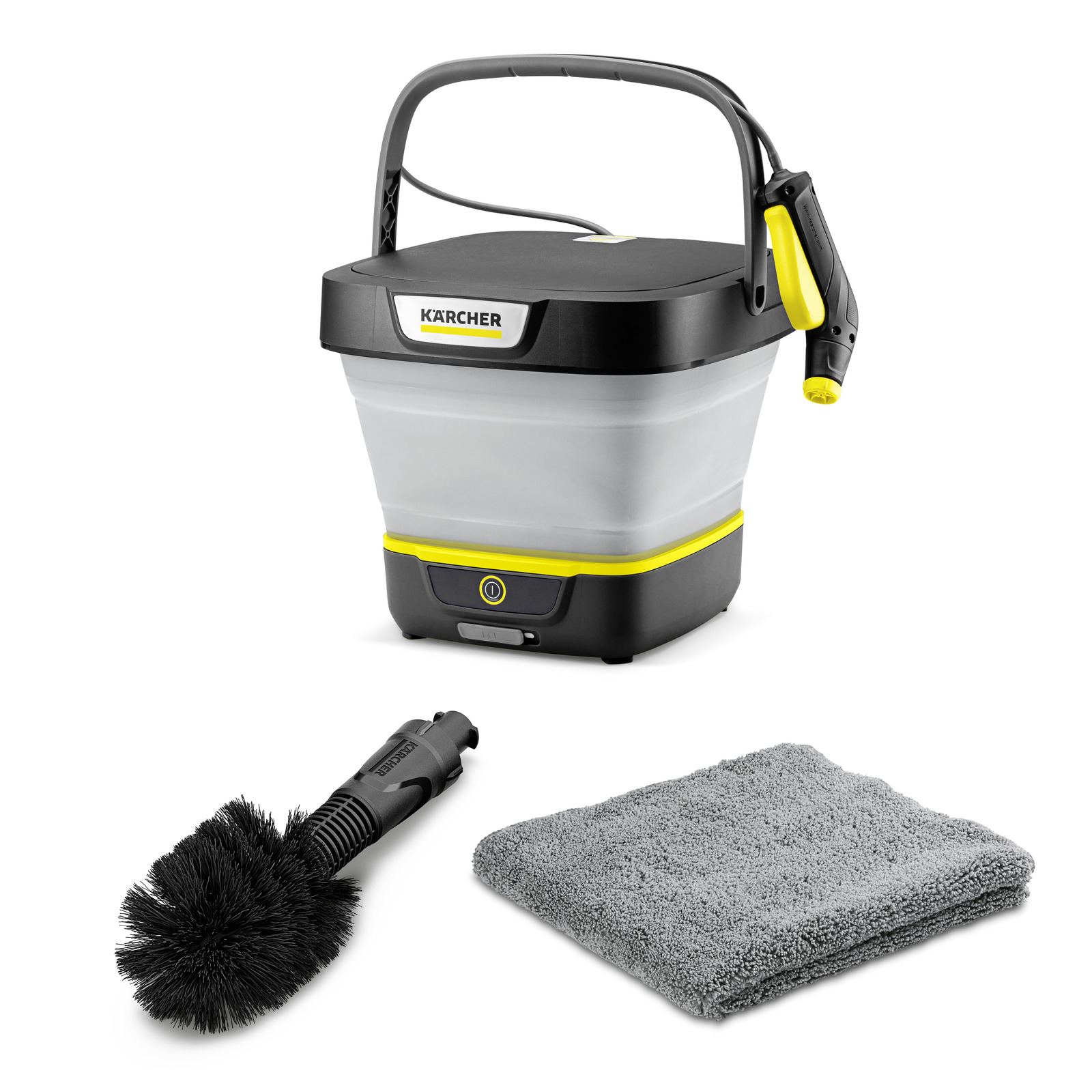 Kärcher Mobile Outdoor Cleaner mit Bürste und grauem Reinigungstuch auf weißem Hintergrund.
