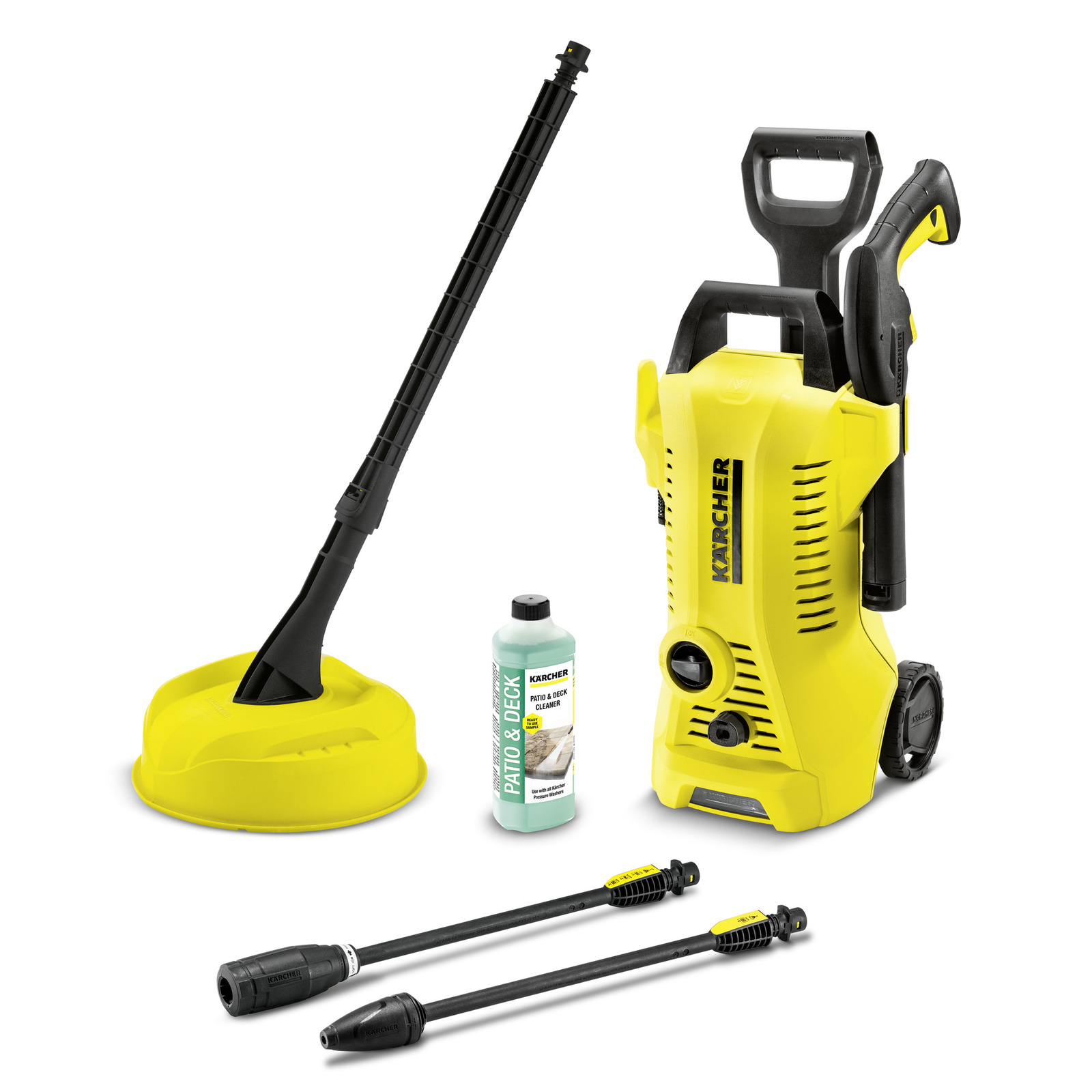 Aspirator Kärcher cu accesorii: duze, detergent Patio & Deck și perie rotativă galbenă.