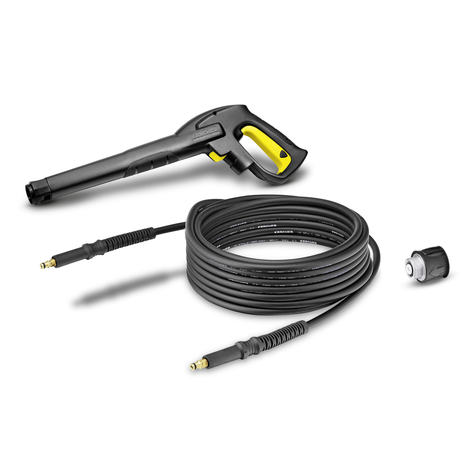 Pistol Kärcher cu furtun de presiune și adaptor, pe fundal alb.