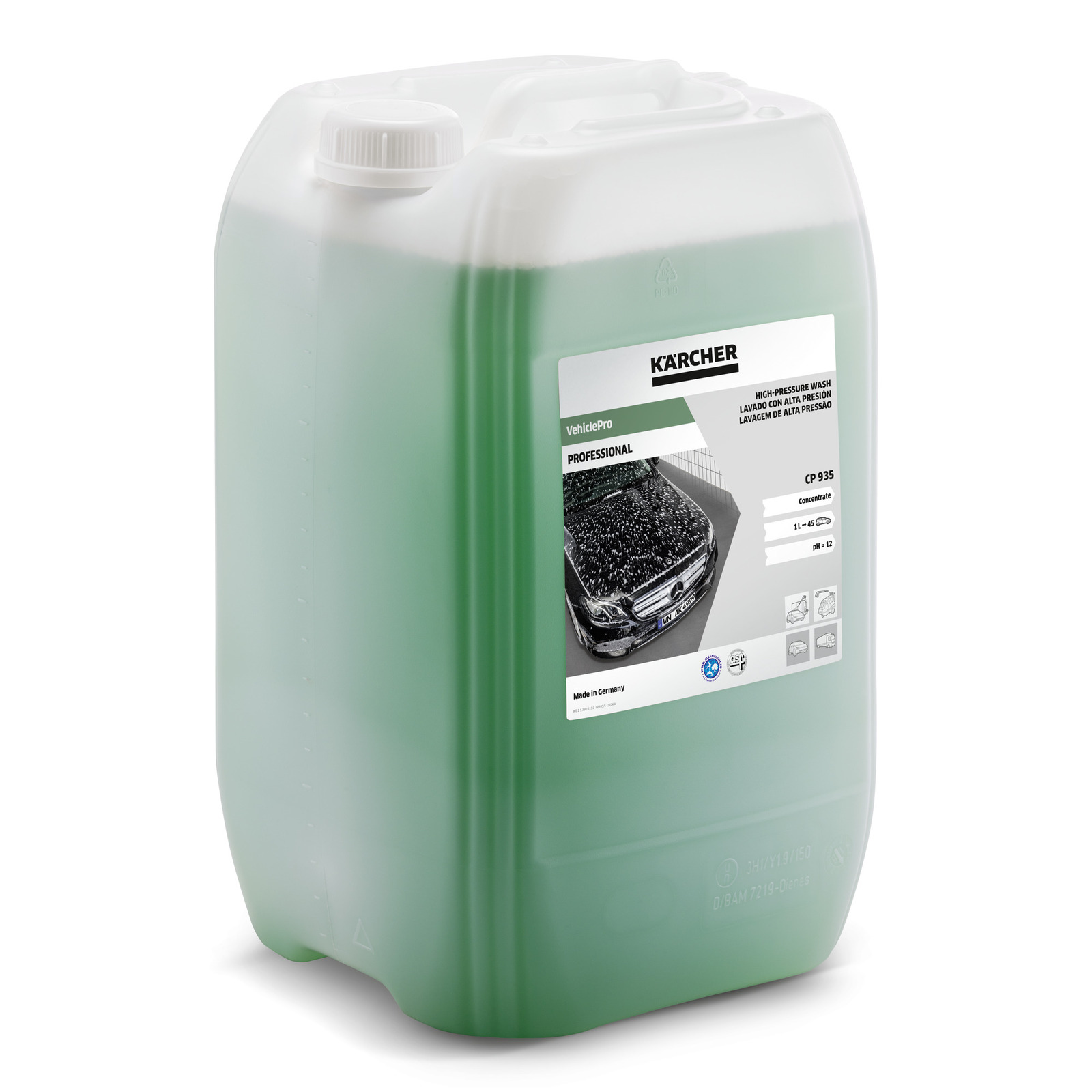 Green Kärcher VehiclePro high-pressure wash container with label showing a car being cleaned.