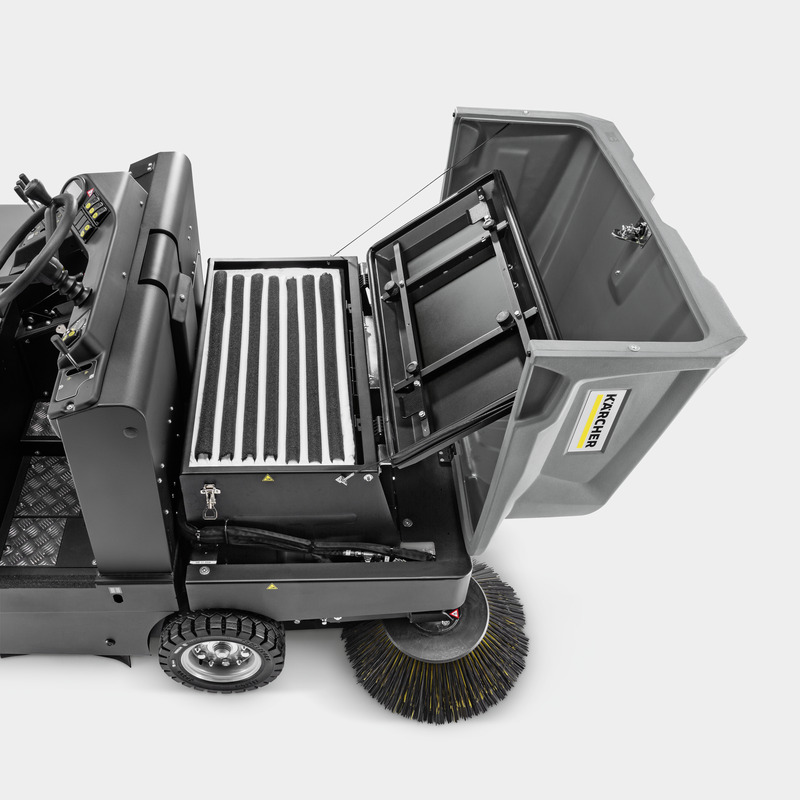 Vacuum sweeper KM 130/300 R LPG + 2SB | Kärcher