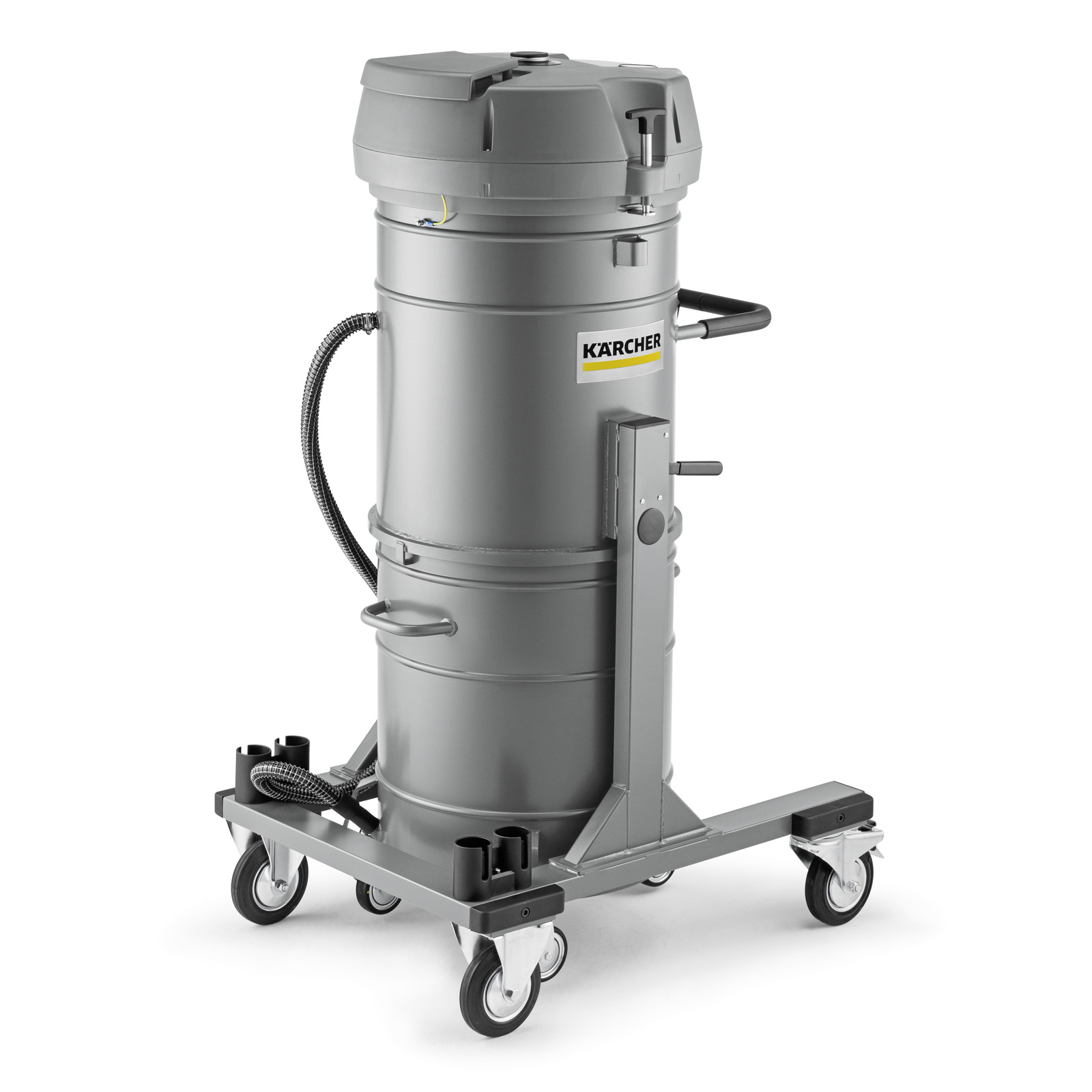 Grauer Kärcher Industriesauger auf Rollen, mit schwarzem Schlauch und Griffen, in einem neutralen Studiohintergrund.